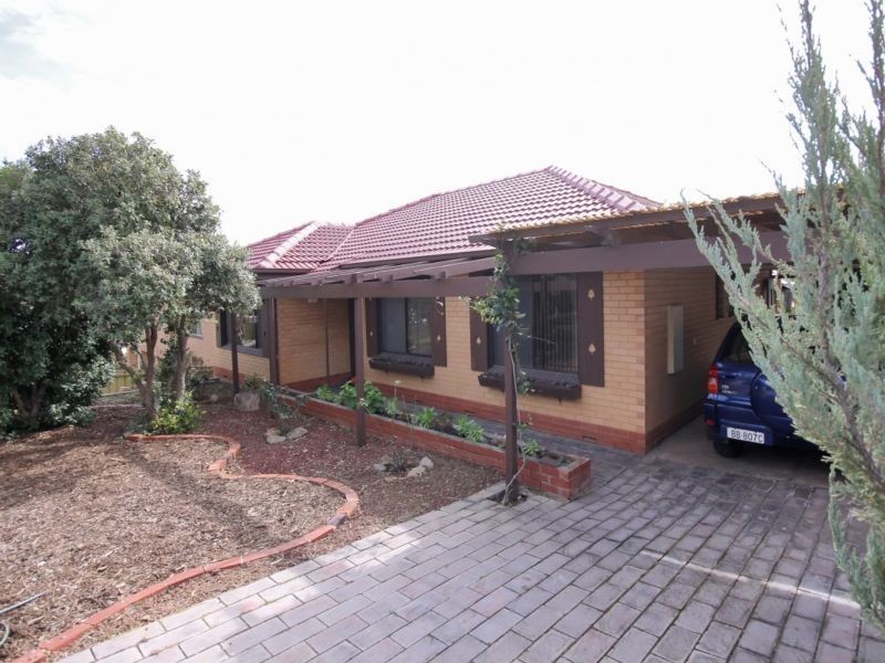 8 Coolinga Road, Marino SA 5049