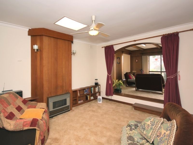 8 Coolinga Road, Marino SA 5049