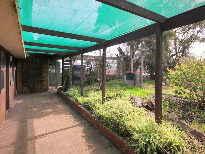 8 Coolinga Road, Marino SA 5049