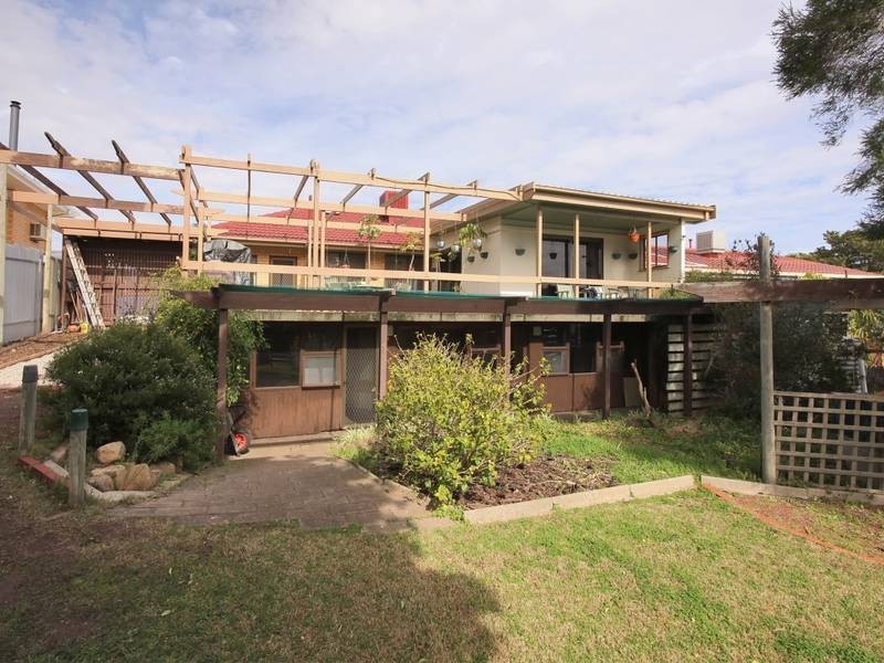 8 Coolinga Road, Marino SA 5049