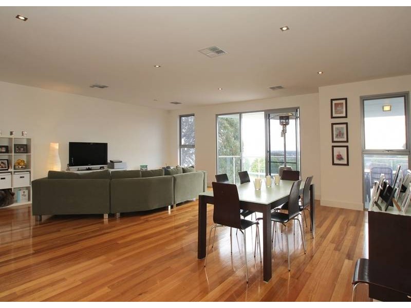 5 Bakewell Crescent, Marino SA 5049