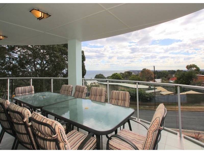 5 Bakewell Crescent, Marino SA 5049