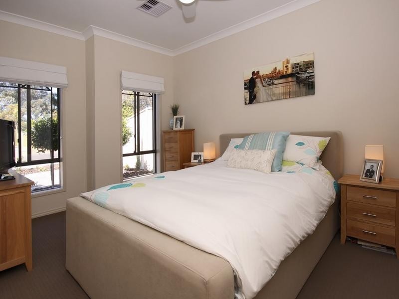 12 Cairns Avenue, Warradale SA 5046