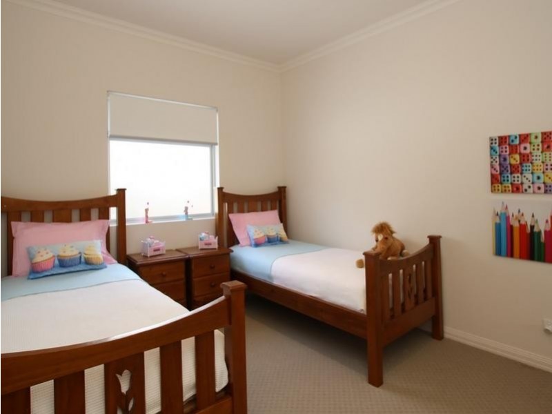 37 Wheatland Street, Seacliff SA 5049