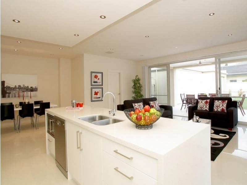 37 Wheatland Street, Seacliff SA 5049