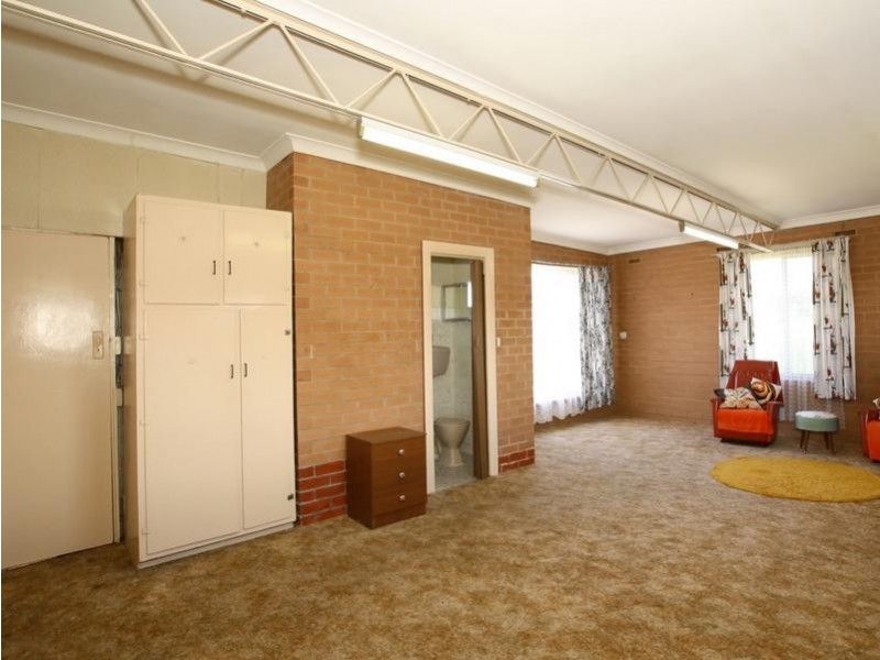 18 Gunnawarra Ave, Camden Park SA 5038