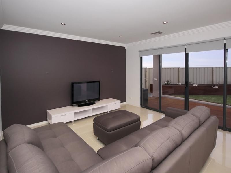 1a Selway Terrace, O’sullivan Beach SA 5166