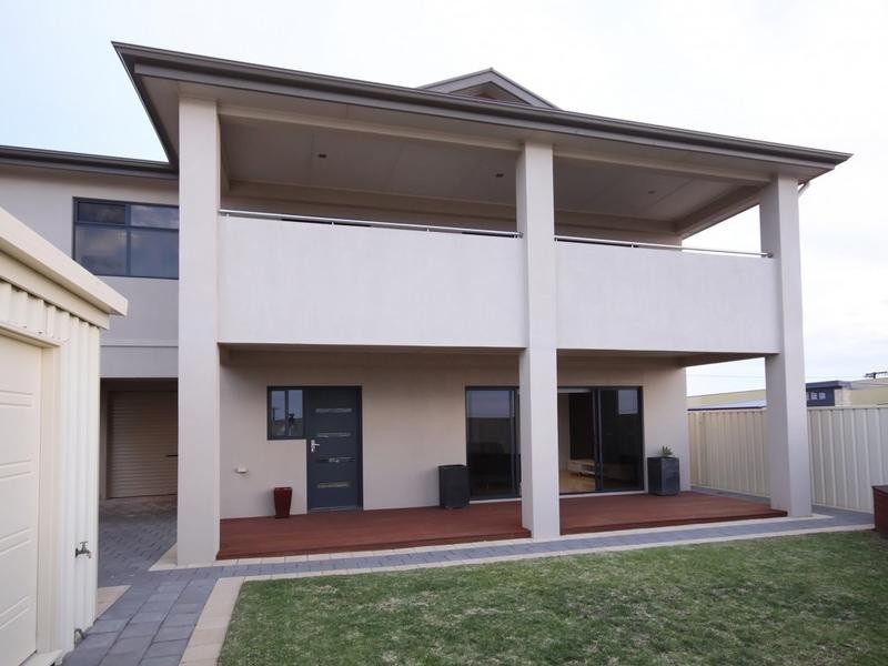 1a Selway Terrace, O’sullivan Beach SA 5166