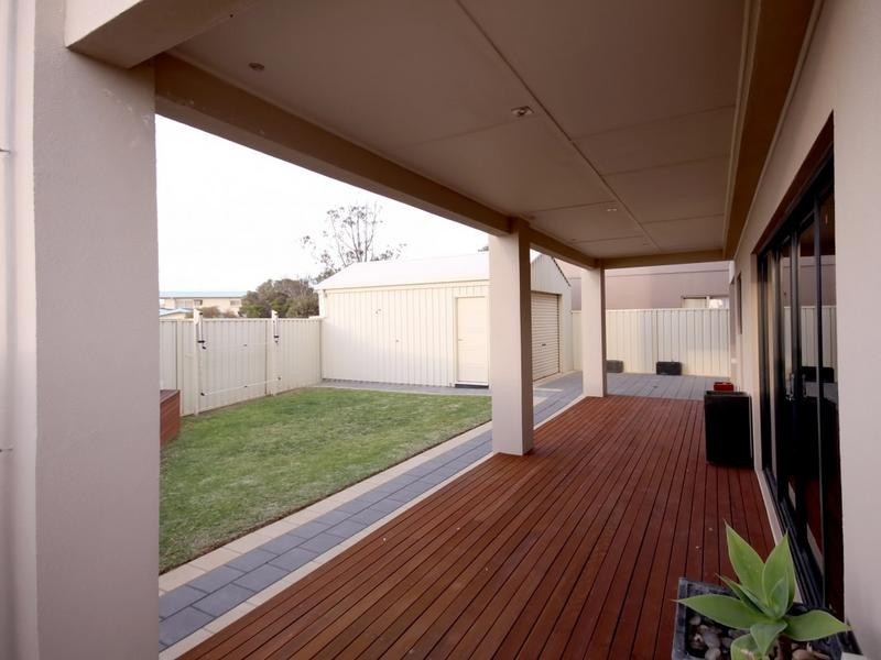 1a Selway Terrace, O’sullivan Beach SA 5166