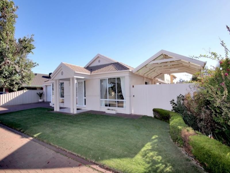 20 Rothesay Street, Glenelg North SA 5045