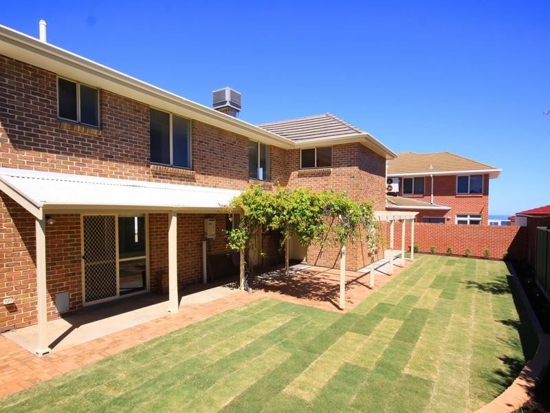 68 Young Street, Seacliff SA 5049