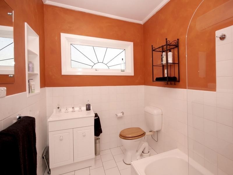 10 Upper Sturt Road, Belair SA 5052