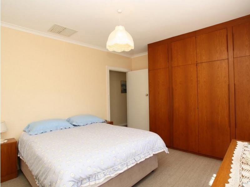 1 Frank Street, Marino SA 5049