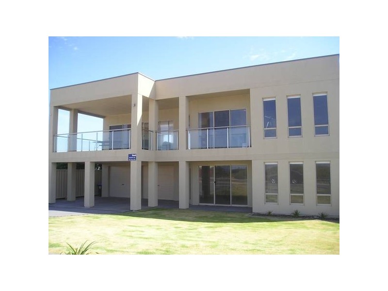 166 Surfers Parade, Middleton SA 5213