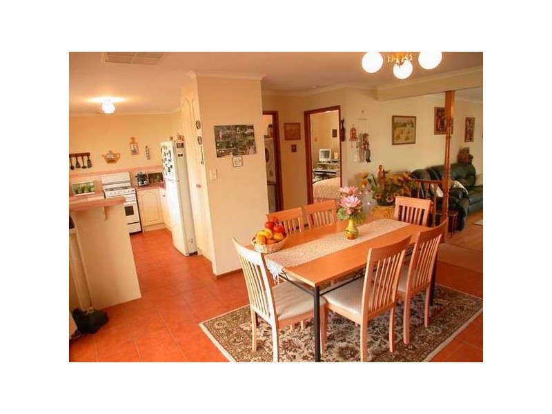 65 Endeavour Drive, Seaford Rise SA 5169