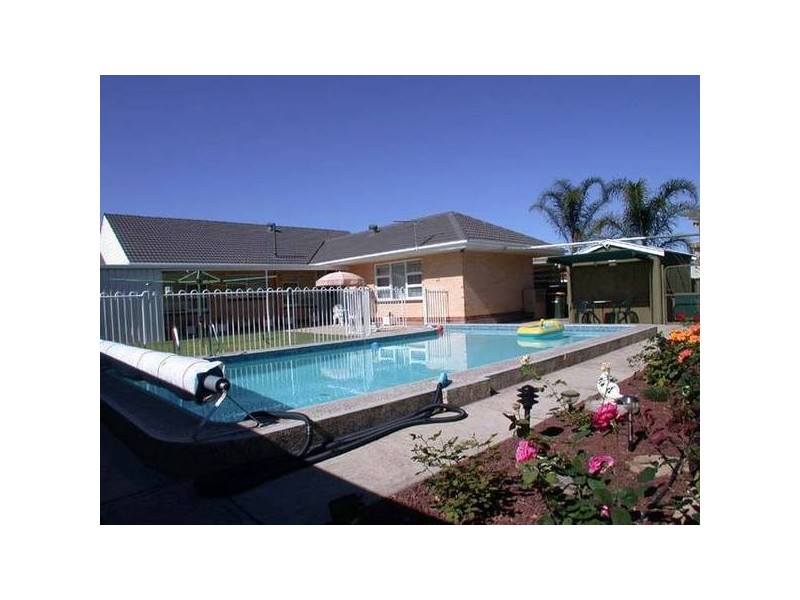 21 Fairway Avenue, Glenelg North SA 5045