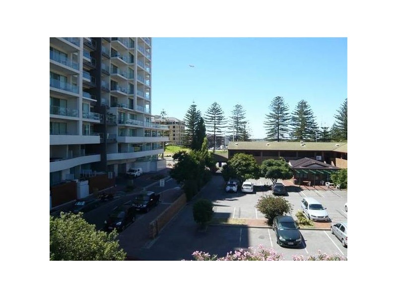 4/42 Durham Street, Glenelg SA 5045