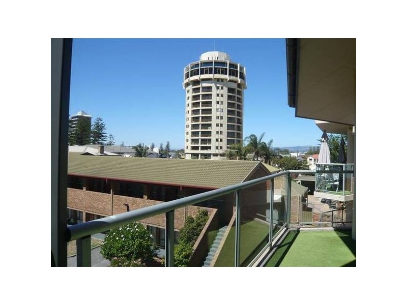 4/42 Durham Street, Glenelg SA 5045