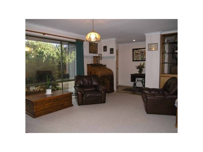 7 Gem Street, Aberfoyle Park SA 5159