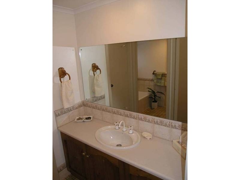 7 Gem Street, Aberfoyle Park SA 5159