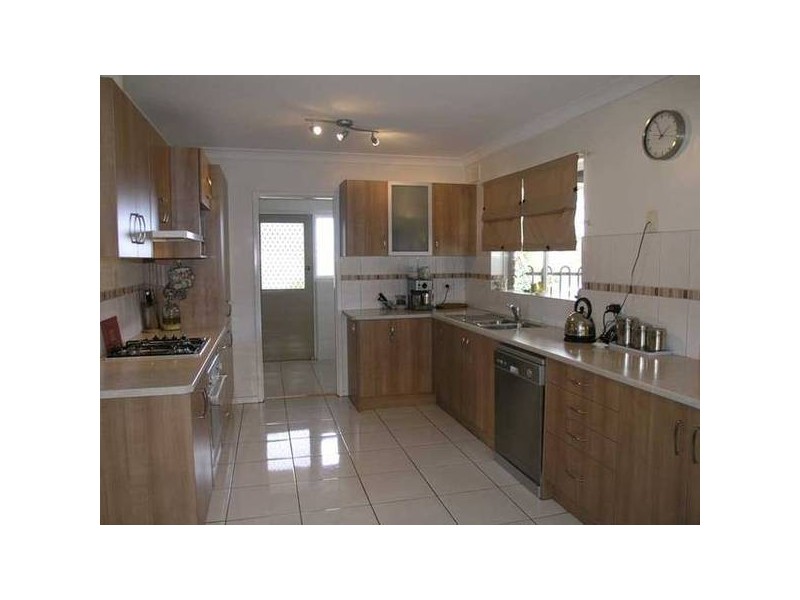 6 Passmore Avenue, Port Noarlunga SA 5167