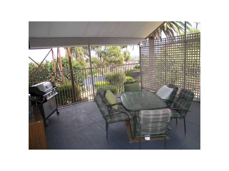 6 Passmore Avenue, Port Noarlunga SA 5167