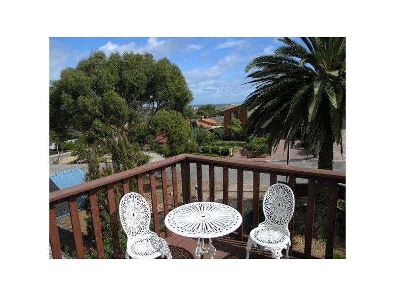 6 Passmore Avenue, Port Noarlunga SA 5167
