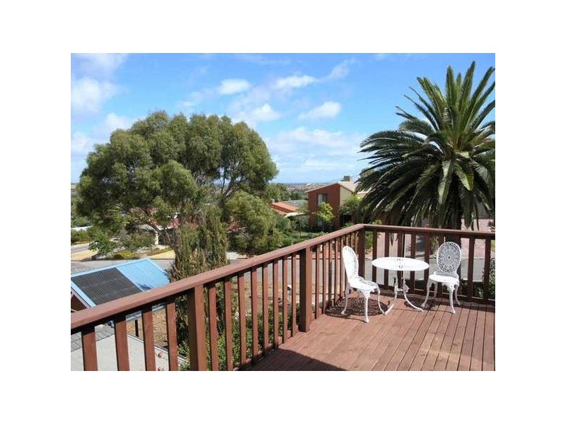 6 Passmore Avenue, Port Noarlunga SA 5167