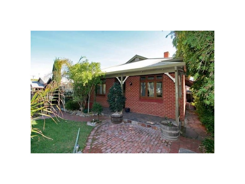 27 Russell Street, Glenelg North SA 5045