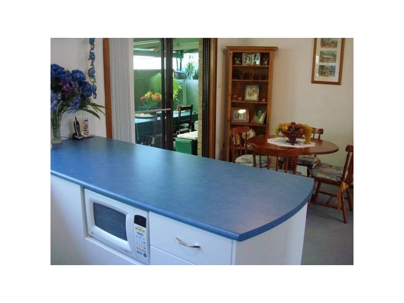 9/2a Karu Crescent, Mitchell Park SA 5043