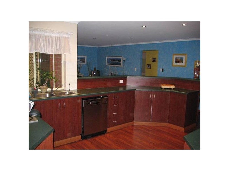 12 Brampton Court, Hallett Cove SA 5158