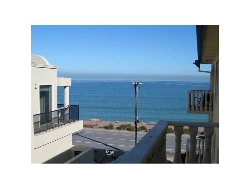 11/52 North Esplanade, Glenelg North SA 5045