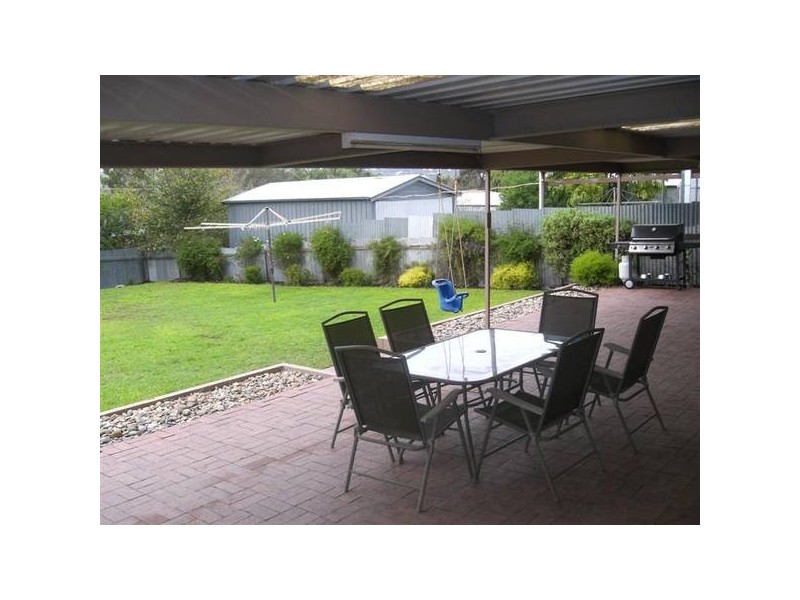 12 Valleyview Crescent, Hackham West SA 5163