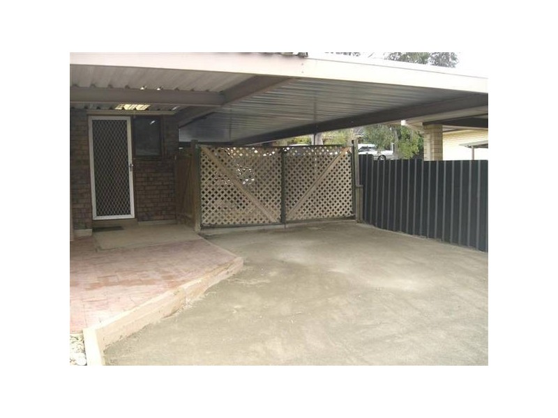 12 Valleyview Crescent, Hackham West SA 5163