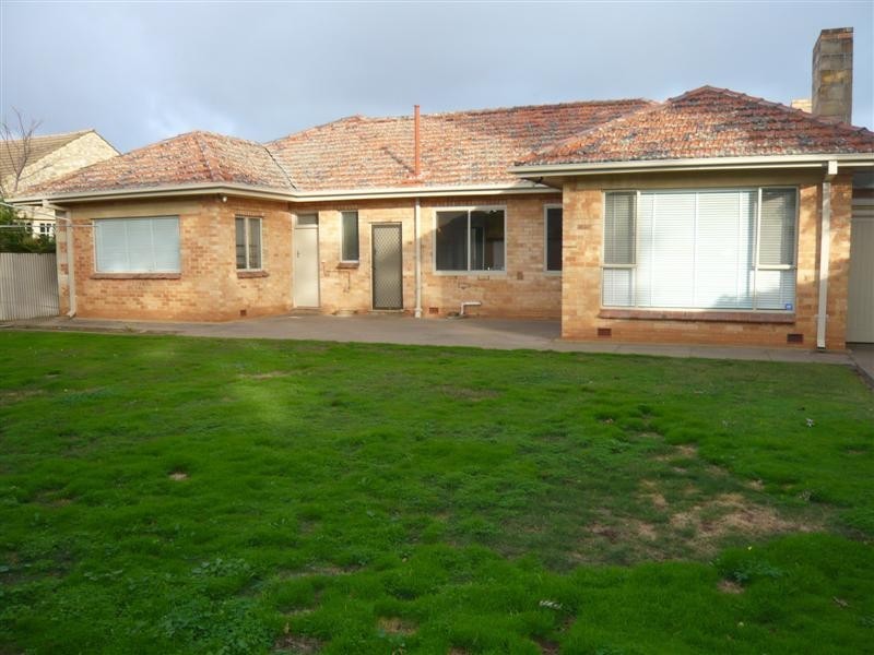 32 College Road, Somerton Park SA 5044