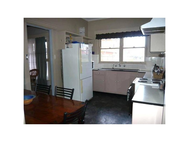 10 Olive Street, Glenelg SA 5045