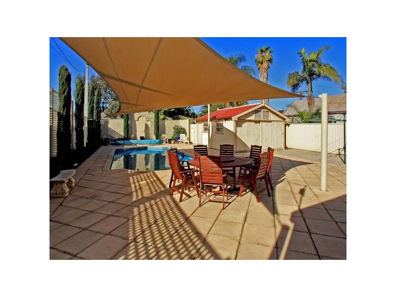 8 Brighton Road, Glenelg East SA 5045