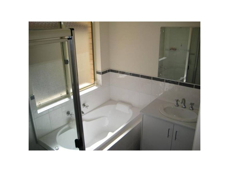 8a Patricia Avenue, Camden Park SA 5038