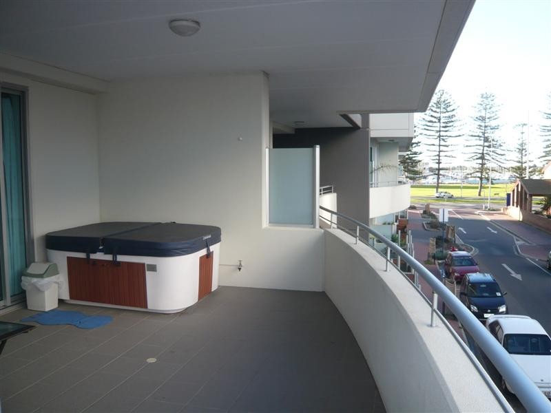 108/25 Colley Terrace, Glenelg SA 5045