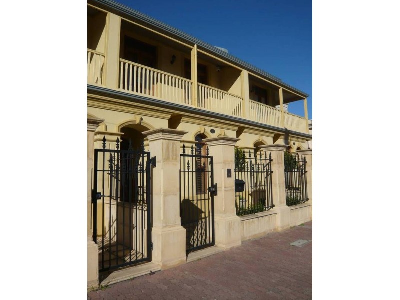 14b Sussex Street, Glenelg SA 5045