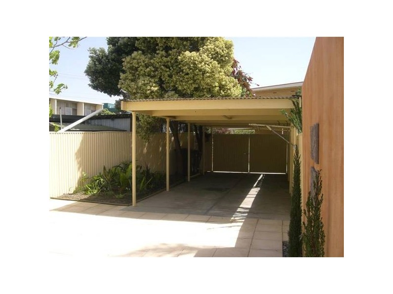 13 Sturt Street, Glenelg North SA 5045