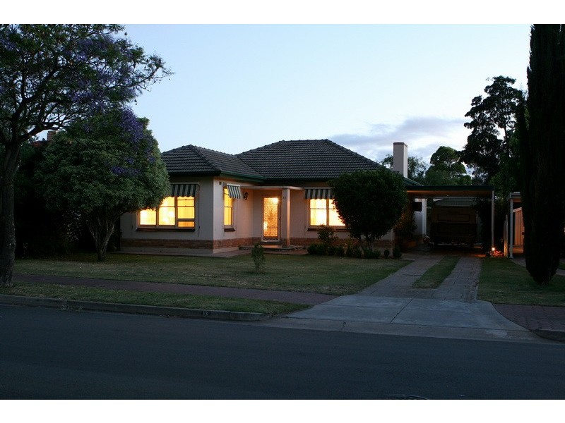 13 Lavinia Street, Hove SA 5048