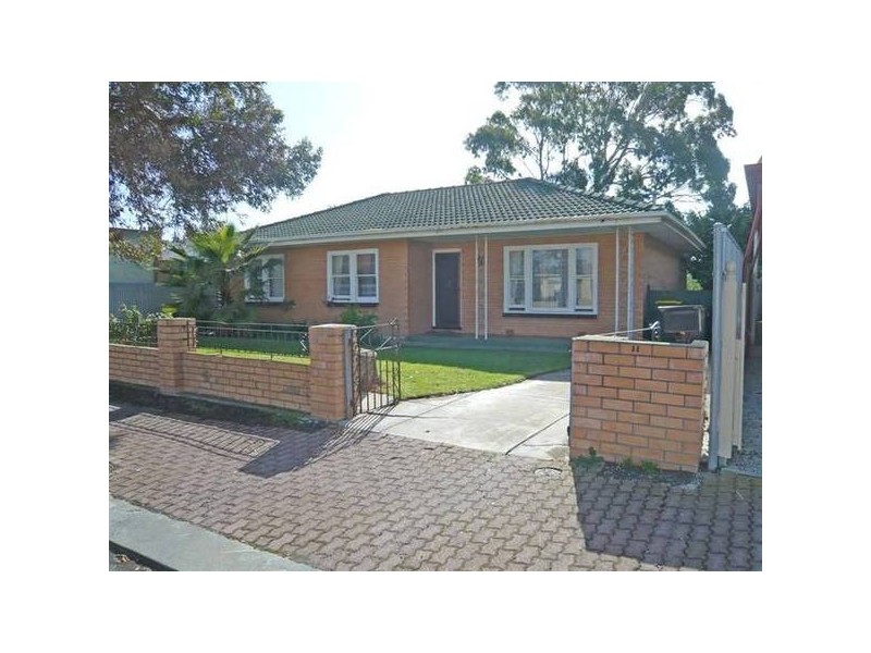11 Bath Street, Glenelg South SA 5045