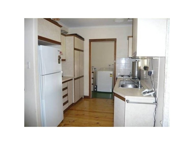 11 Bath Street, Glenelg South SA 5045