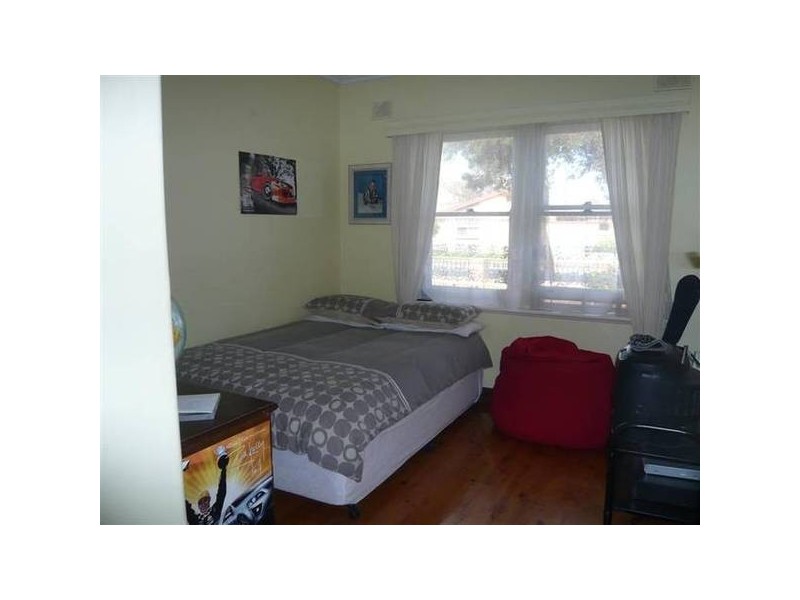 11 Bath Street, Glenelg South SA 5045