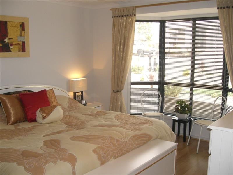 9 Fuschia Street, Huntfield Heights SA 5163