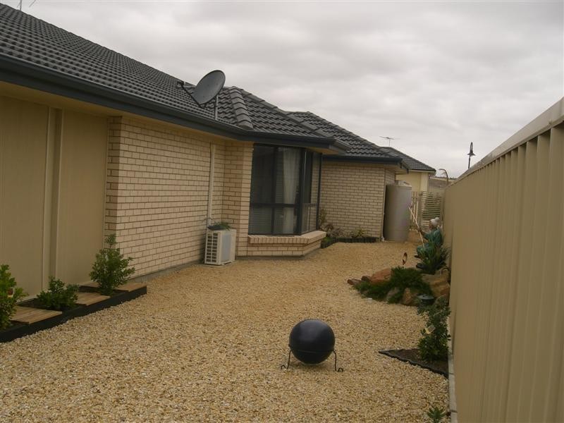 9 Fuschia Street, Huntfield Heights SA 5163