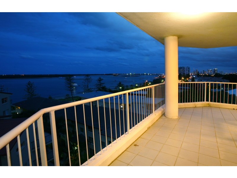 Biggera Waters QLD 4216