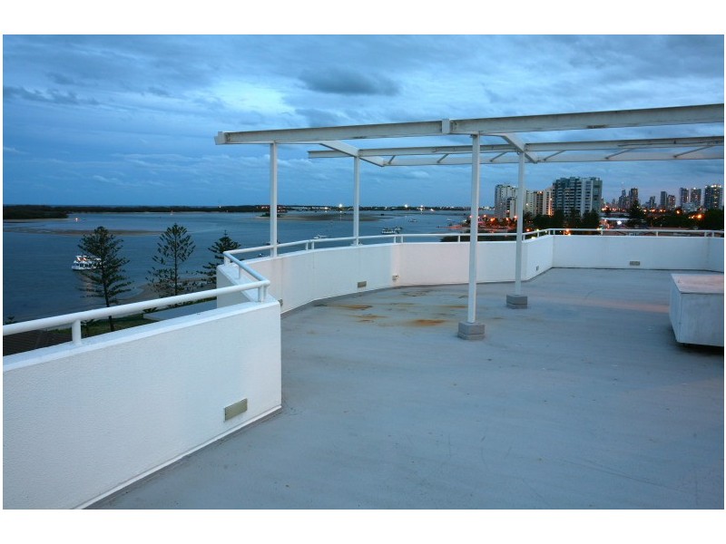 Biggera Waters QLD 4216