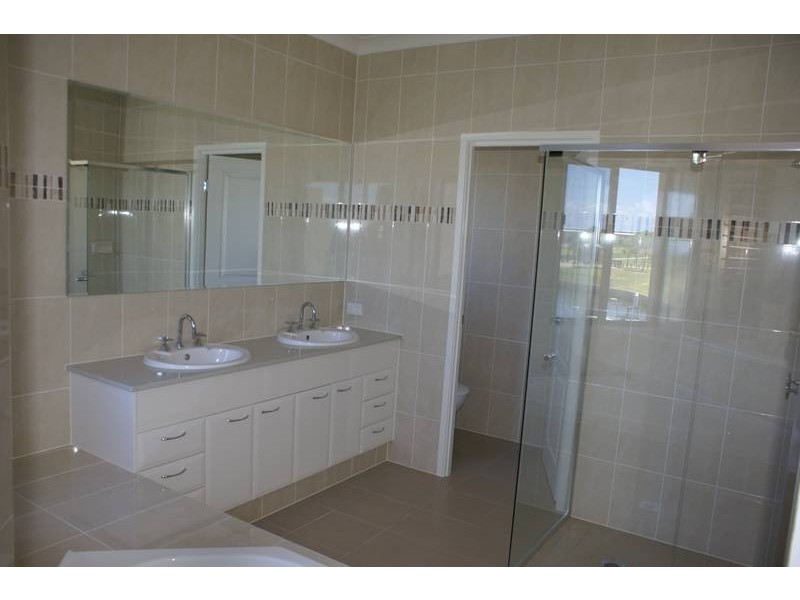 Biggera Waters QLD 4216